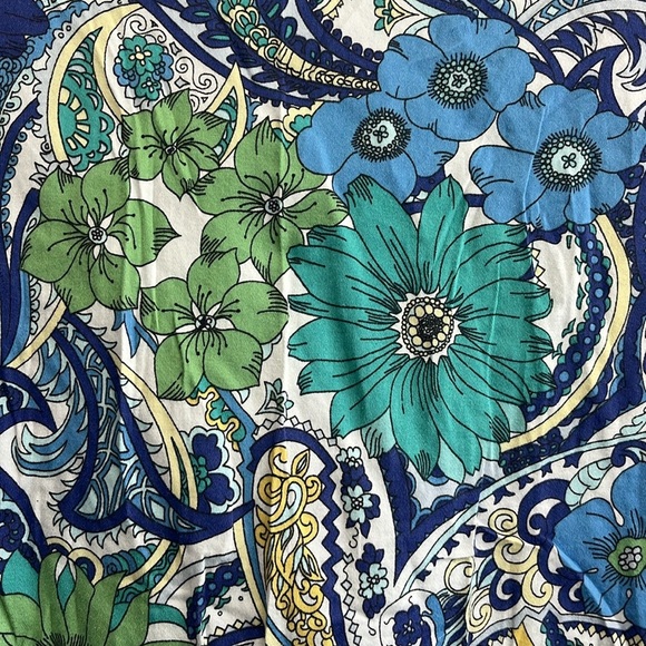 Talbots floral blouse 98% cotton women’s size medium - Picture 4 of 5